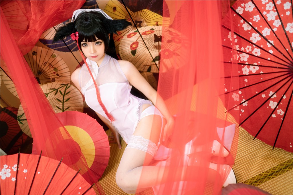 黑料网暗访:夜晚餐桌旁只有两人,对剧本还是另有情愫?,黑料揭秘